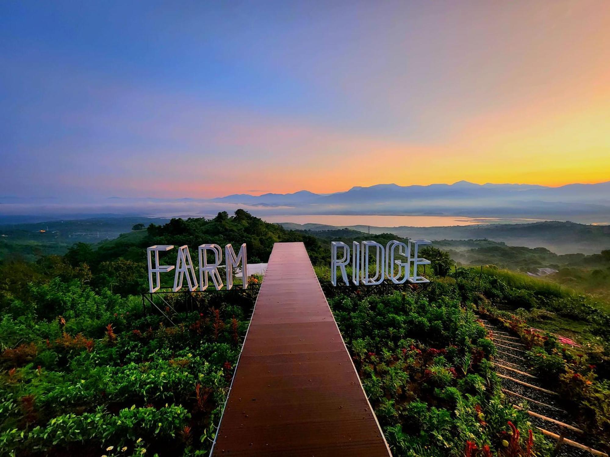 Farm Ridge By Desmond Farm Villa Sampaloc  Exteriör bild